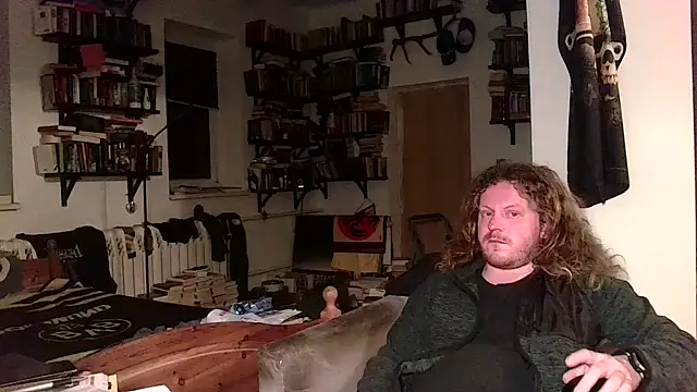 sunr1sa online show from December 2025 08:42:01 PM