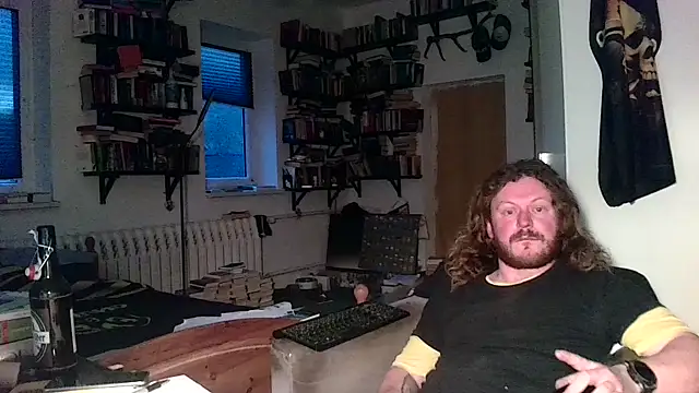 sunr1sa online show from December 2025 03:27:02 PM