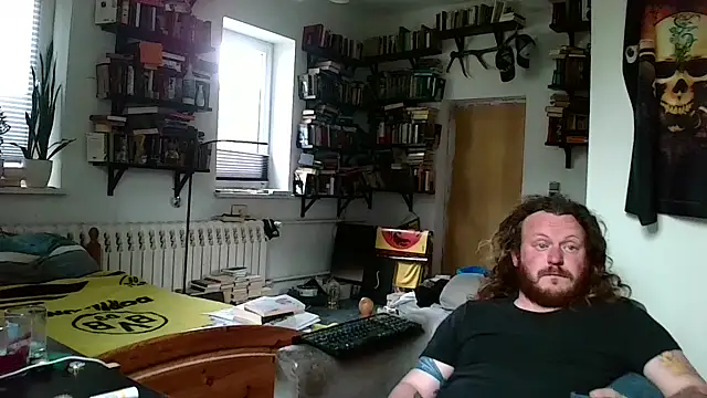 sunr1sa online show from April 2026 04:00:01 PM