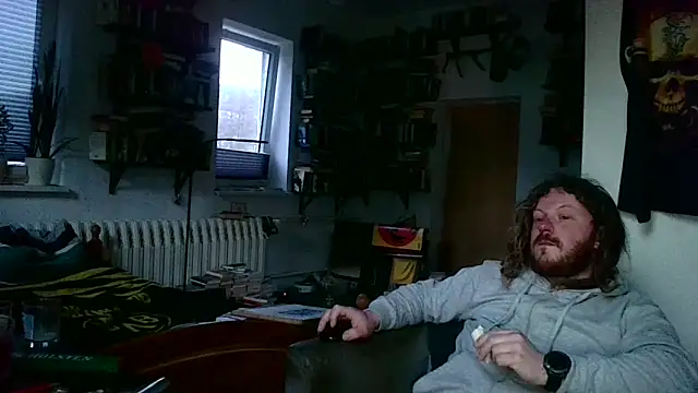 sunr1sa online show from April 2026 04:41:01 AM