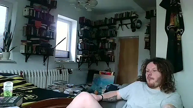 sunr1sa online show from February 2026 06:58:01 AM