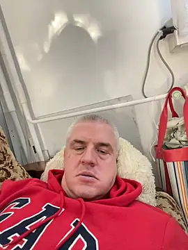 Snapshot of Evolite123 chatting on November 2025 12:53:01 PM Evolite123 online show from November 2025 12:53:01 PM