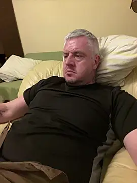 Snapshot of Evolite123 chatting on March 2025 06:55:02 PM Evolite123 online show from March 2025 06:55:02 PM