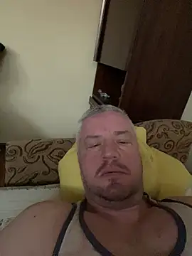 Snapshot of Evolite123 chatting on March 2025 05:59:02 AM Evolite123 online show from March 2025 05:59:02 AM