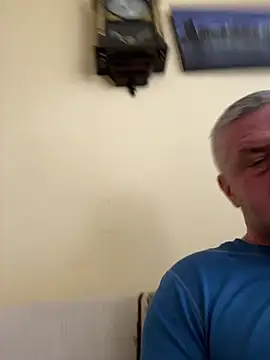 Snapshot of Evolite123 chatting on March 2025 10:56:02 AM Evolite123 online show from March 2025 10:56:02 AM