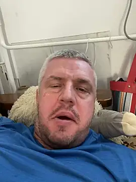 Snapshot of Evolite123 chatting on March 2025 02:18:02 PM Evolite123 online show from March 2025 02:18:02 PM