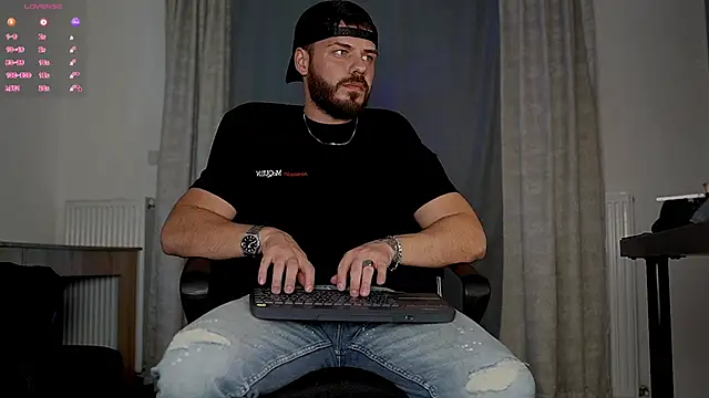 juliusmasters online show from October 2025 08:21:01 PM