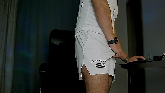 juliusmasters online show from October 2025 06:39:02 PM