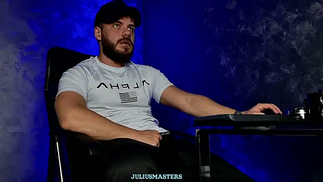 Snapshot of juliusmasters chatting on January 2026 08:46:01 PM juliusmasters online show from January 2026 08:46:01 PM