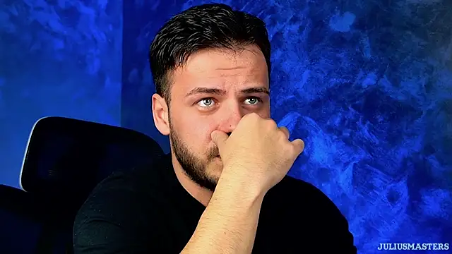 Snapshot of juliusmasters chatting on February 2026 09:48:02 PM juliusmasters online show from February 2026 09:48:02 PM