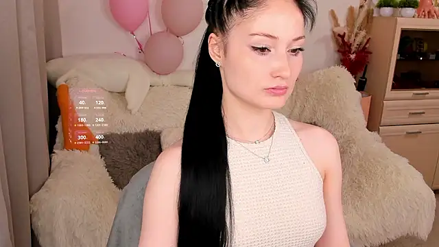 LisaMooore online show from March 2026 08:03:01 PM