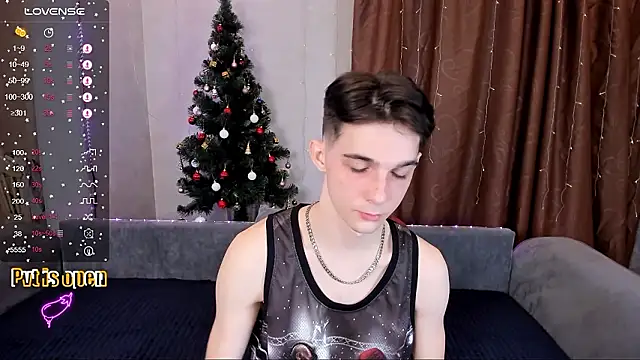 Aaron Boom online show from January 2026 05:00:02 AM