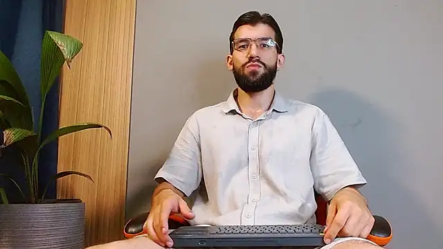 Mr WhiteCock online show from September 2025 10:57:02 PM