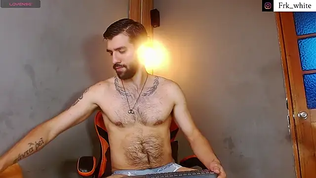 Mr WhiteCock online show from April 2026 04:36:02 AM