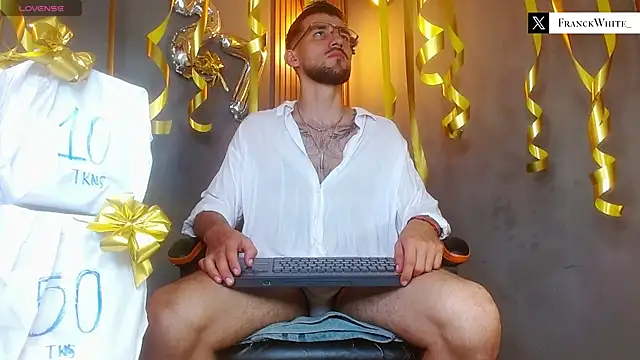 Mr WhiteCock online show from July 2026 02:51:02 AM