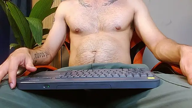 Mr WhiteCock online show from September 2025 12:33:01 AM