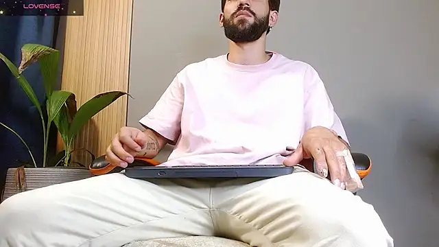 Mr WhiteCock online show from October 2025 11:55:02 PM