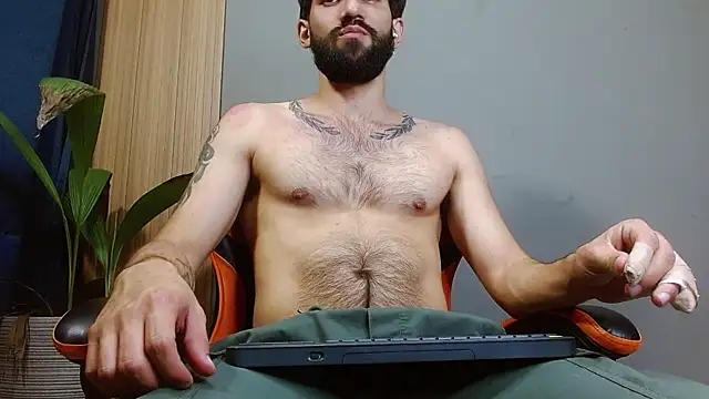 Mr WhiteCock online show from November 2025 01:09:01 AM