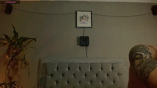 Mr WhiteCock online show from February 2025 08:19:01 PM
