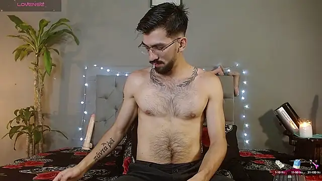Mr WhiteCock online show from March 2025 10:16:01 PM
