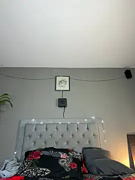 Mr WhiteCock online show from March 2025 09:02:02 PM