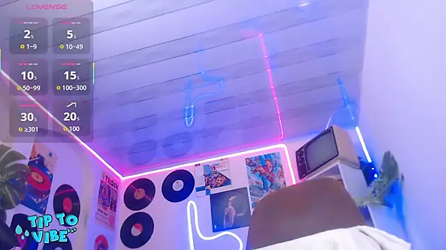 tamarafoxy  online show from October 2025 02:30:02 PM