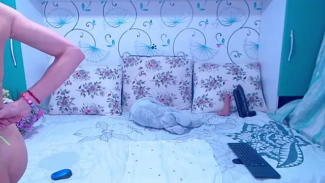 demiemorre online show from January 2026 05:57:01 AM