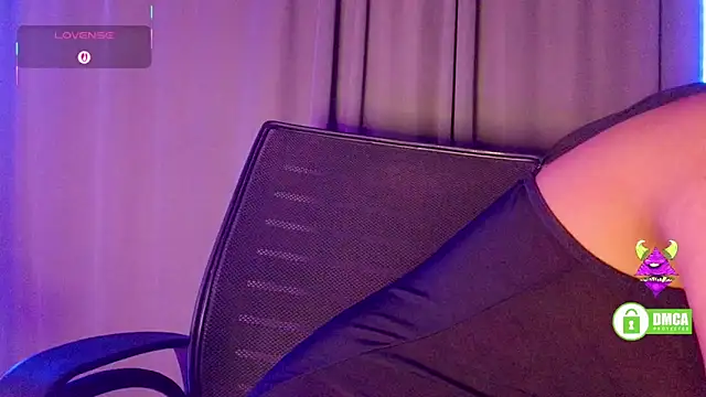 CallMeSima online show from November 2025 05:05:01 PM