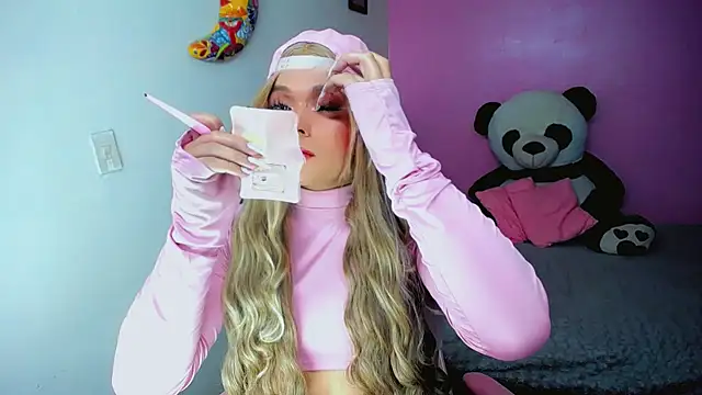 SweetKim21 online show from November 2025 06:39:01 AM