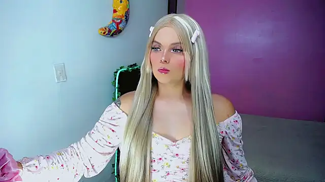 SweetKim21 online show from February 2026 03:47:01 AM