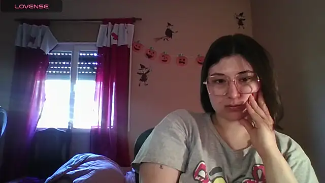 imsohornydacom online show from October 2025 08:31:01 PM