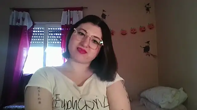 imsohornydacom online show from November 2025 06:55:01 PM