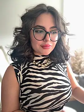 Snapshot of sukhakunis1 chatting on September 2025 04:10:05 PM sukhakunis1 online show from September 2025 04:10:05 PM