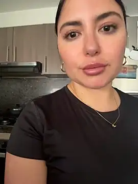 sukhakunis1 online show from November 2025 04:00:01 PM