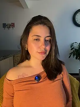 Snapshot of sukhakunis1 chatting on June 2026 10:10:02 PM sukhakunis1 online show from June 2026 10:10:02 PM