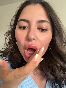 sukhakunis1 online show from February 2026 03:32:02 PM