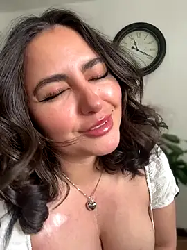 sukhakunis1 online show from November 2025 04:21:02 PM