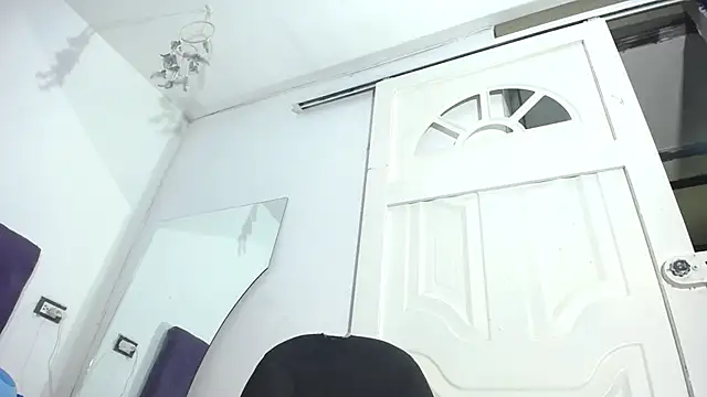 Squirter pussybomb online show from March 2026 08:17:01 AM