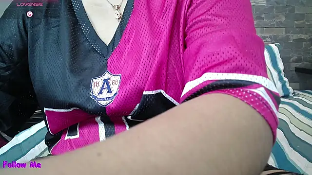 dayadubey  online show from December 2025 10:07:02 AM