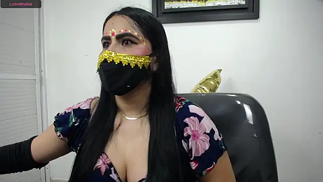 dayadubey  online show from October 2025 11:06:02 PM