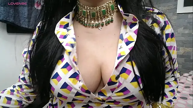 dayadubey  online show from April 2026 12:29:02 PM