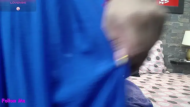 dayadubey  online show from January 2026 11:38:01 AM