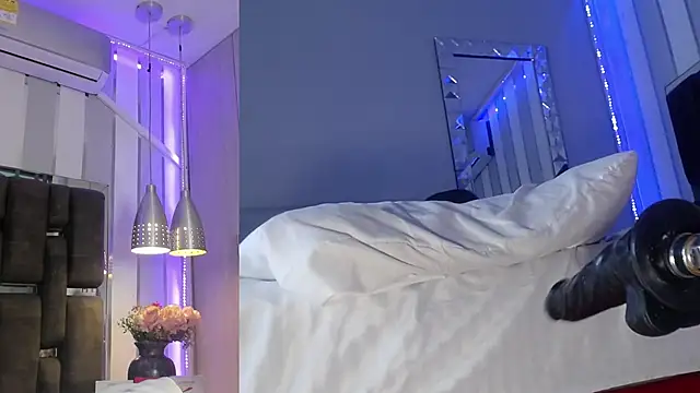 KatteMoss online show from April 2026 08:53:02 PM