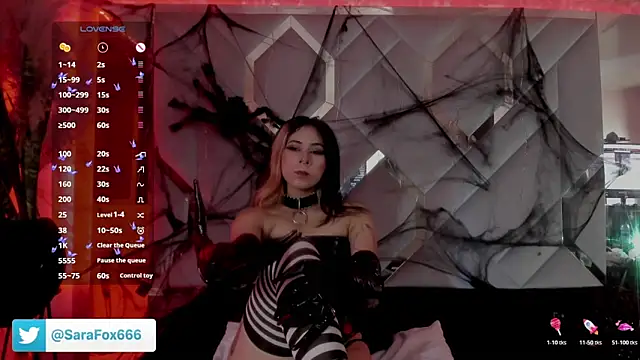 Sara Foxx1 online show from October 2025 10:42:01 PM