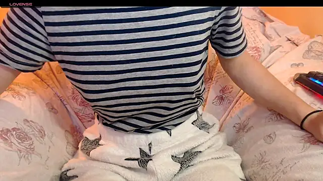 Perversdemlni online show from March 2025 06:53:02 PM