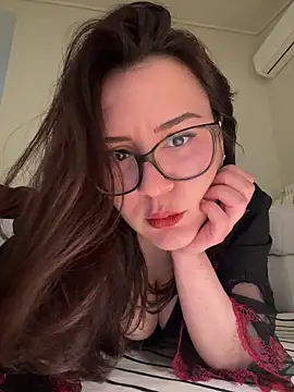 Its Jade online show from March 2026 03:54:01 PM