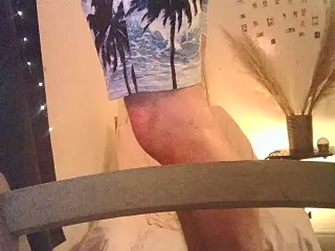 Snapshot of DaddyQuimHot chatting on February 2025 02:26:02 AM DaddyQuimHot online show from February 2025 02:26:02 AM