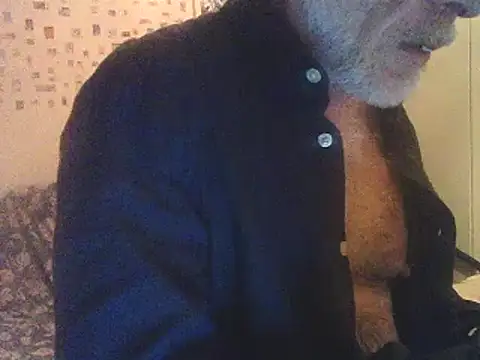 Snapshot of DaddyQuimHot chatting on February 2025 02:08:01 AM DaddyQuimHot online show from February 2025 02:08:01 AM