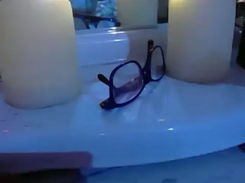 Snapshot of DaddyQuimHot chatting on October 2025 05:06:01 AM DaddyQuimHot online show from October 2025 05:06:01 AM