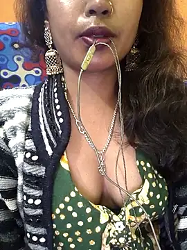 jasss-11 online show from February 2026 06:26:01 PM